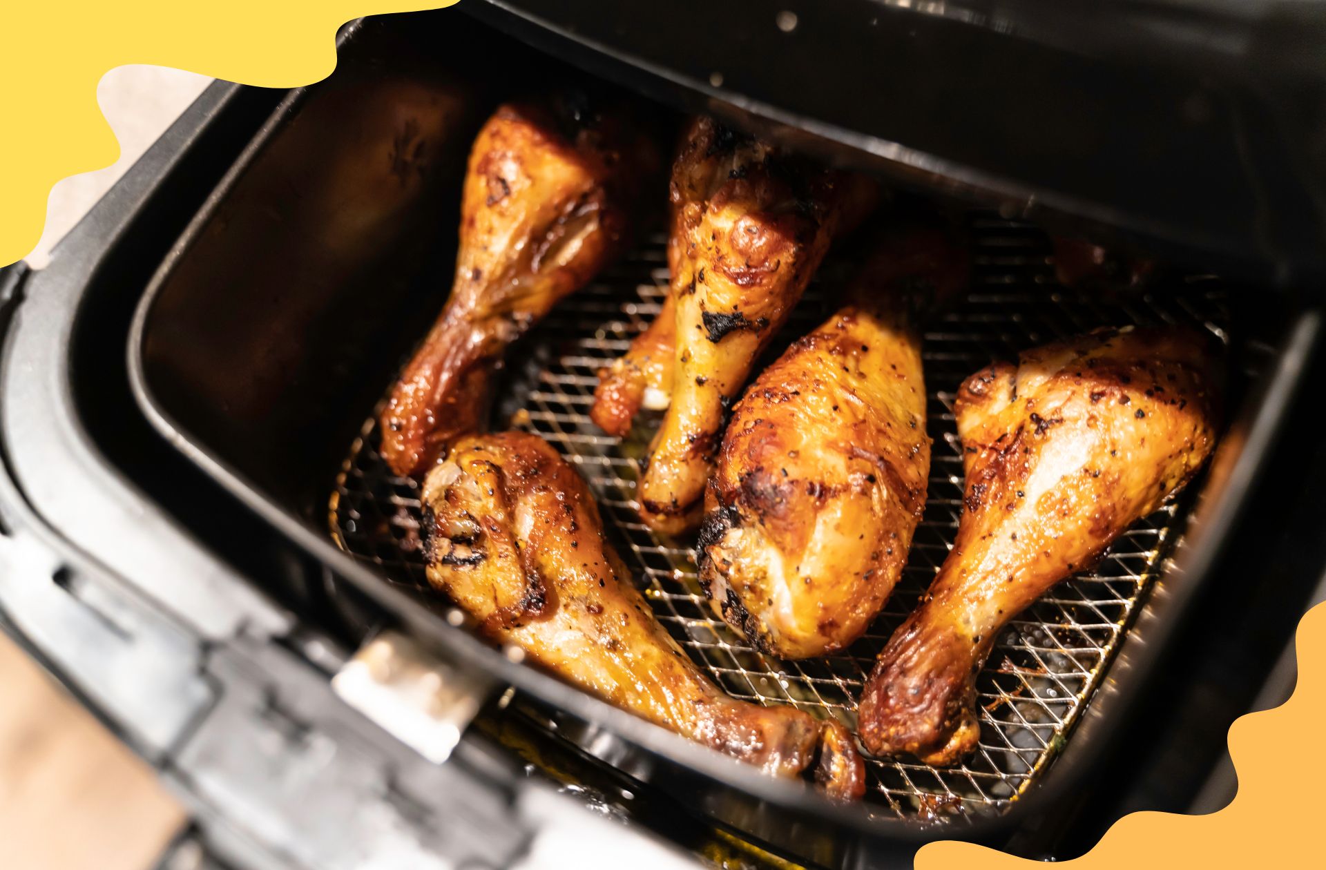 Airfryer rooster schoonmaken